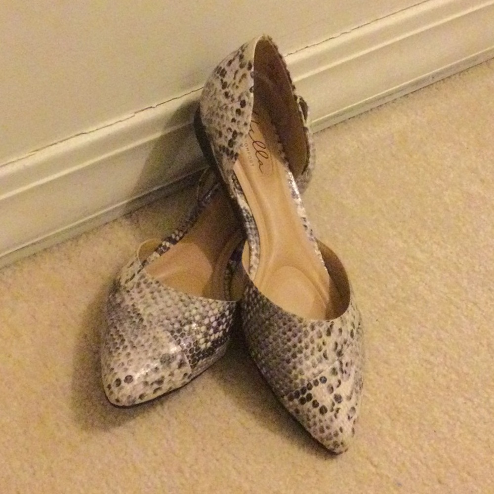 Snake print flats